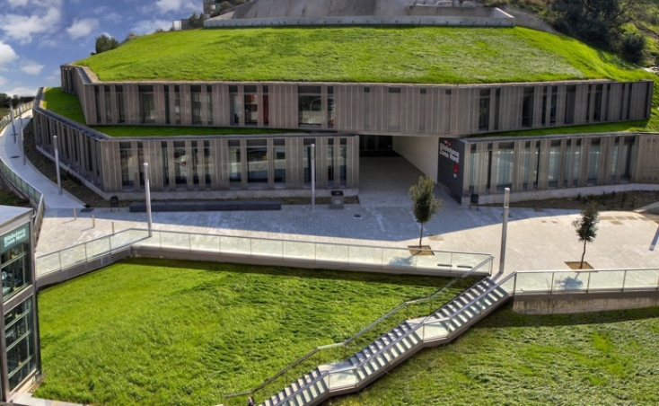 imagen antena Cursos a la biblioteca Zona Nord - Mària Sánchez (Nou Barris)