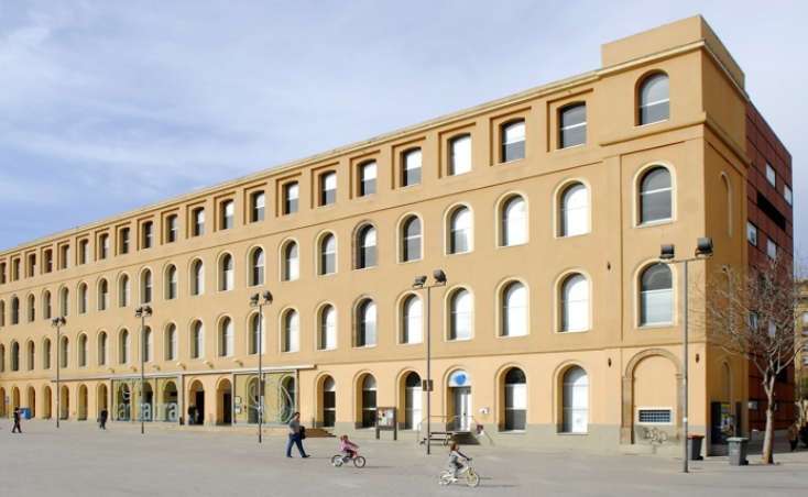 imagen antena Biblioteca Ignasi Iglèsias- Can Fabra ( Sant Andreu)